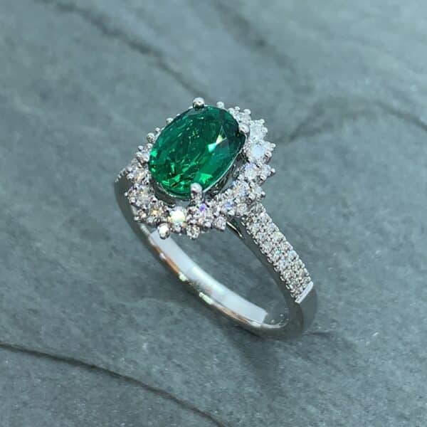 emerald-diamond-ring-l