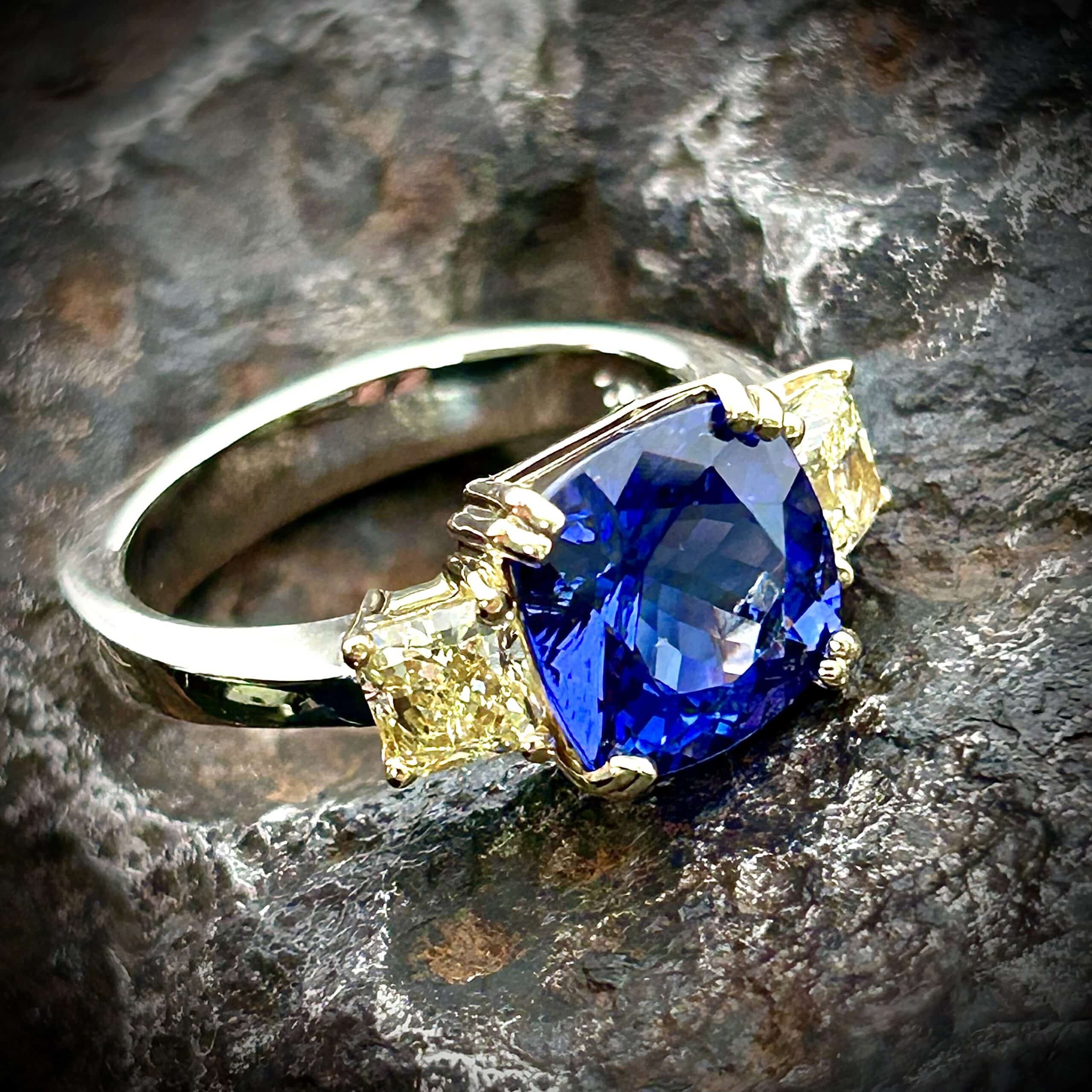 18K Gold Tanzanite And Yellow Diamond Fine Jewelry Ring