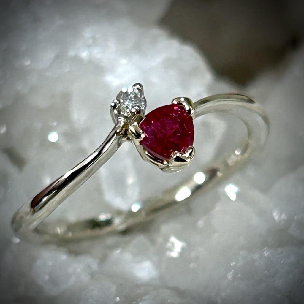 Trillion Cut Ruby And Diamond Ring Set In 14K Yellow Gold